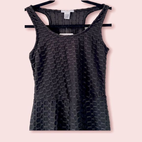 ❤️‍🔥 Black Fitted Ribbed RacerBack Shorts Romper/Bodysuit❤️‍🔥 - Picture 3 of 5